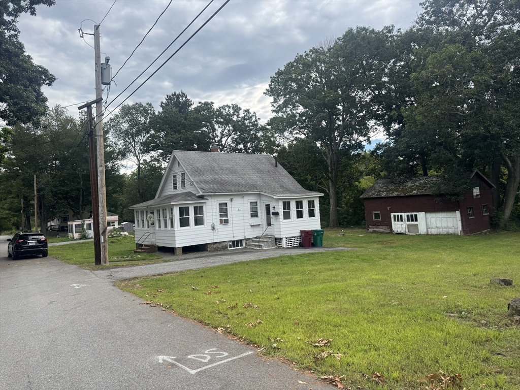 תמונה של הנכס: 47 Pemberton St, Lowell