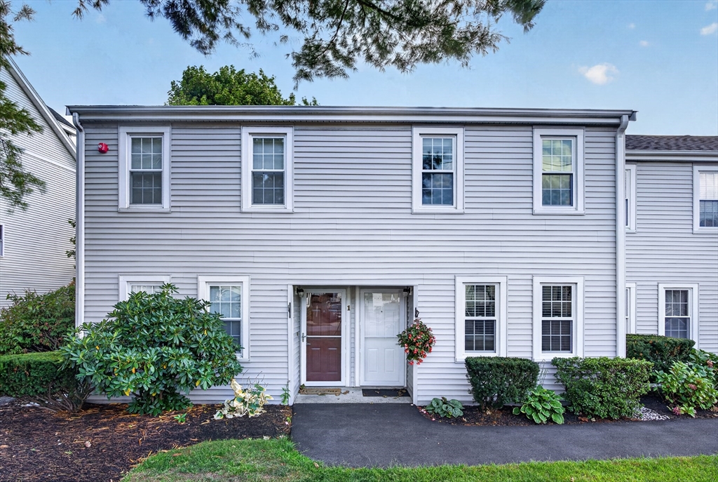 房源照片:52 Warren St #2, Peabody