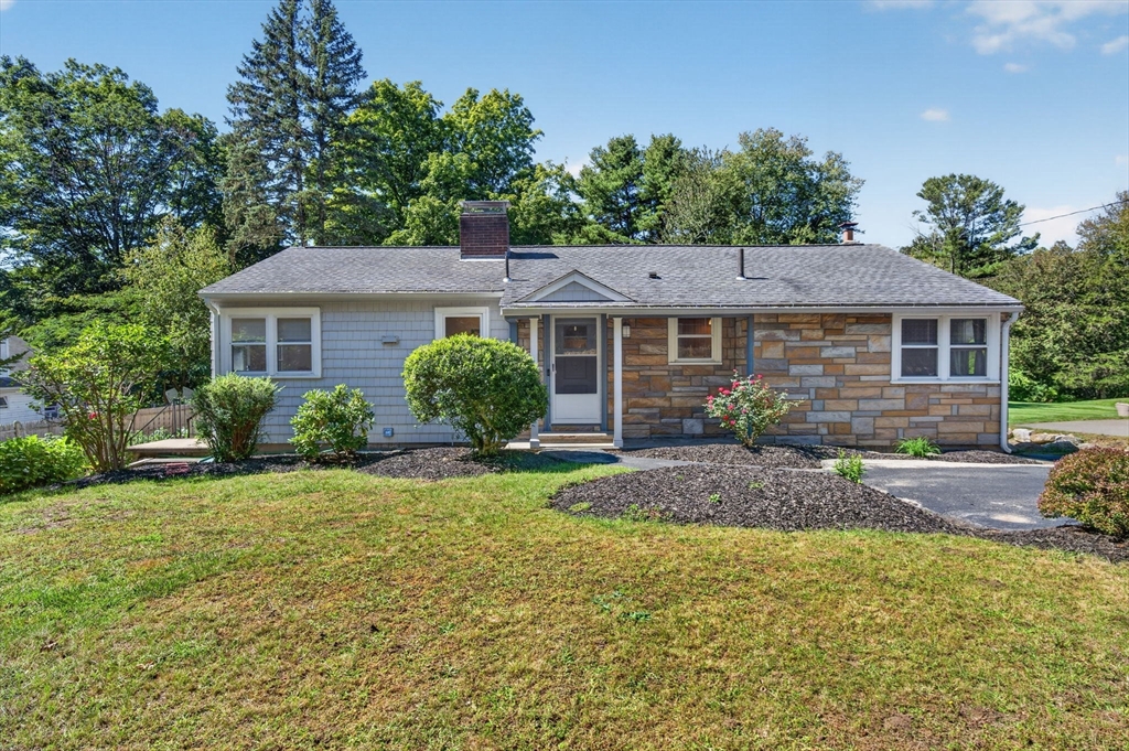 תמונה של הנכס: 213 Salem St, Andover