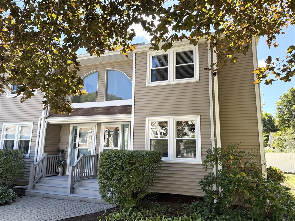 房源照片：655 Pleasant Street #8, Weymouth
