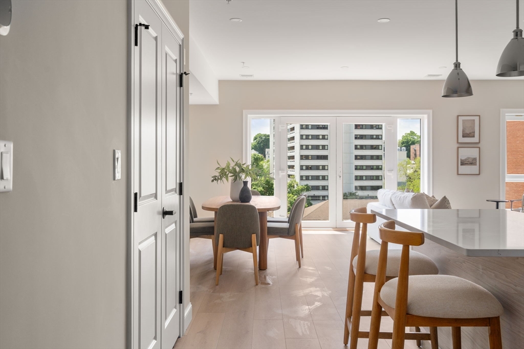 房源照片：13 Wentworth Road #404, Quincy