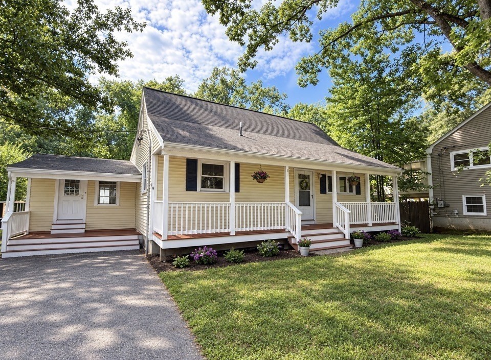 房源照片：19 Fieldcrest Ter, North Reading