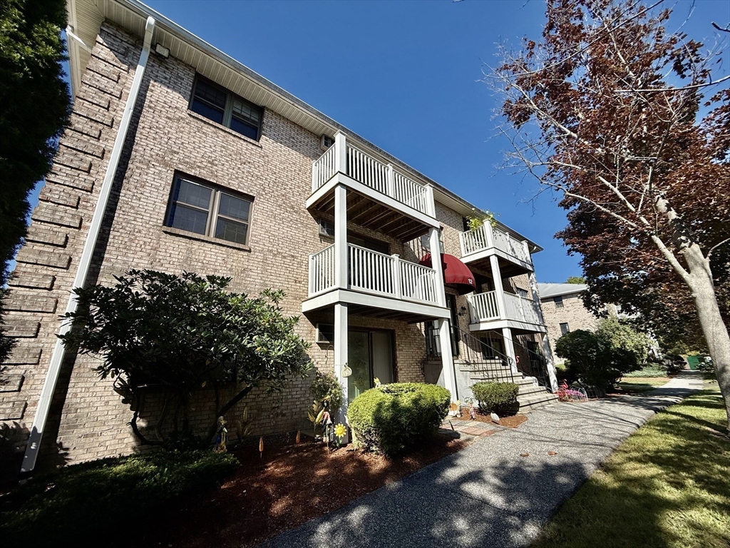 תמונה של הנכס: 12 Kenmar Drive #88, Billerica