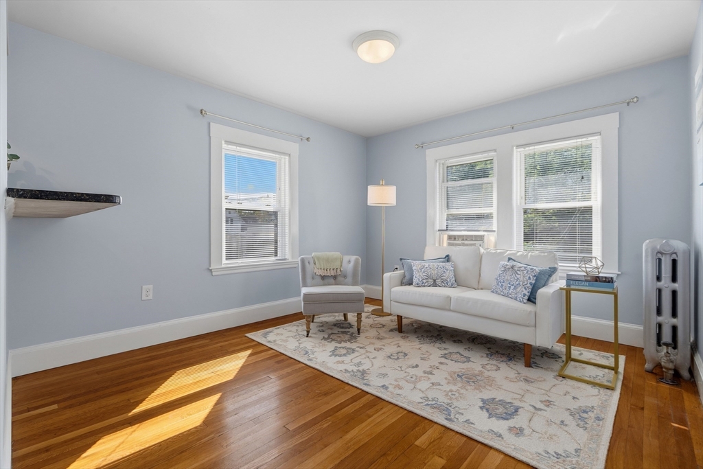 房源照片：73 Highland St #4, Waltham