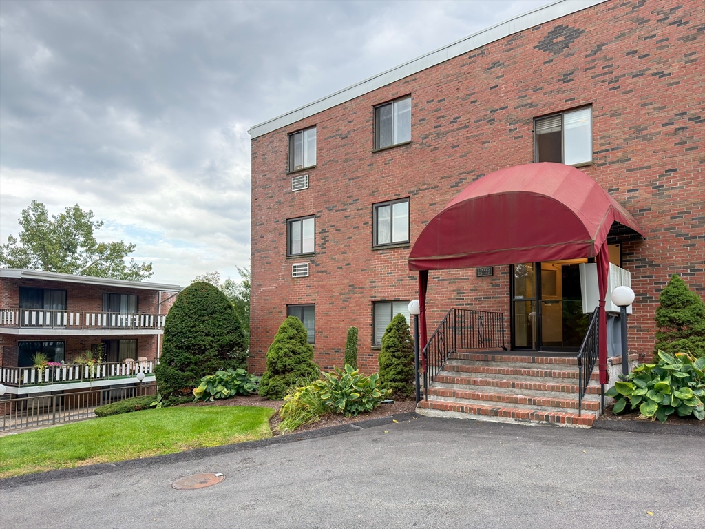 תמונה של הנכס: 80 N Warren St #37, Woburn