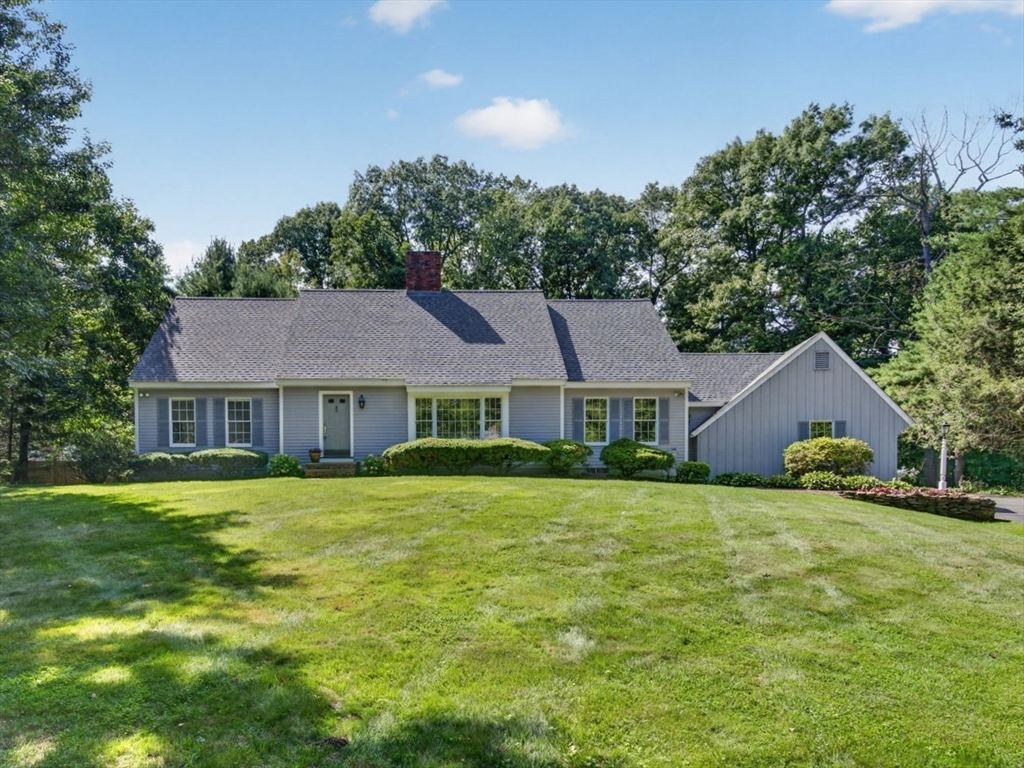 תמונה של הנכס: 132 Brentwood Cir, North Andover