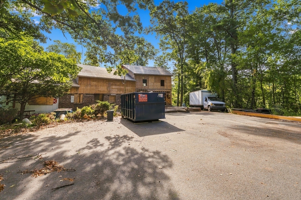 תמונה של הנכס: 47 Riverside Dr, North Reading
