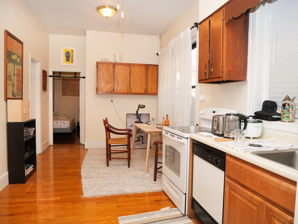 房源照片:1482 Beacon #16, Brookline