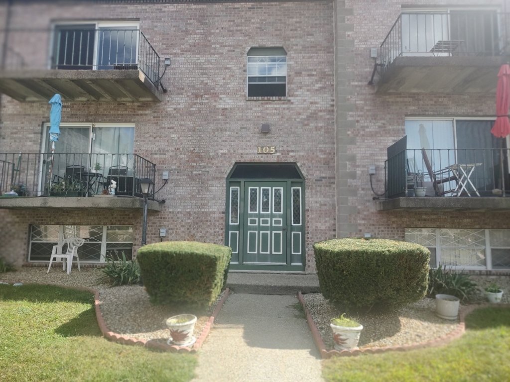 房源照片：105 Oak Lane #9, Brockton