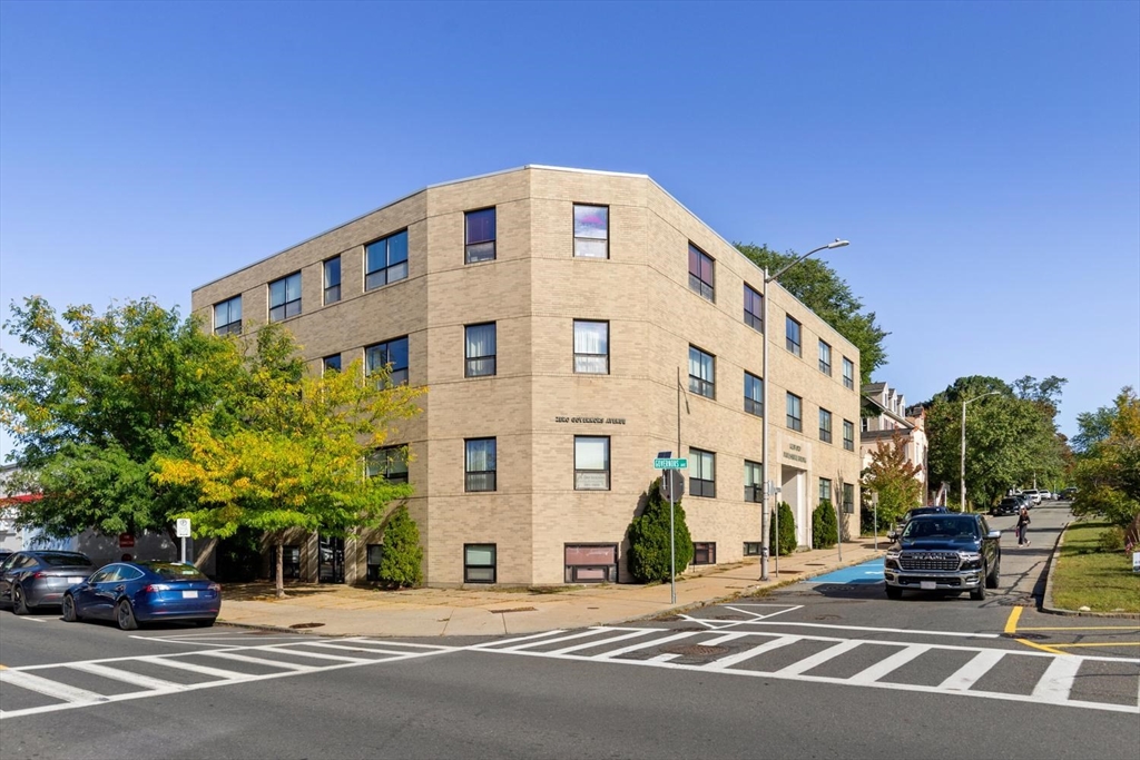 תמונה של הנכס: 0 Governors Ave #3B, Medford