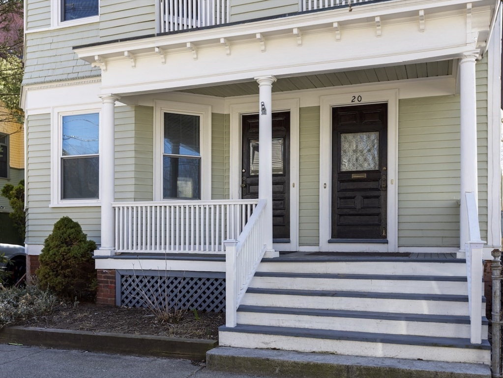 תמונה של הנכס: 18 Meader St #1, Providence