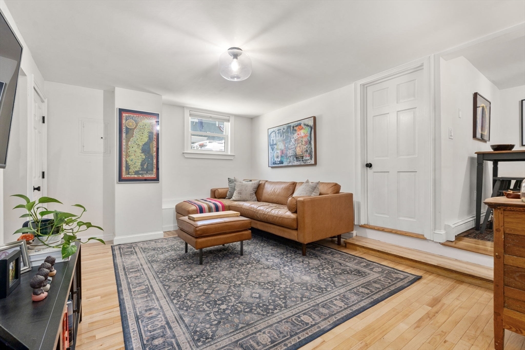 209 Bunker Hill St #1, Boston