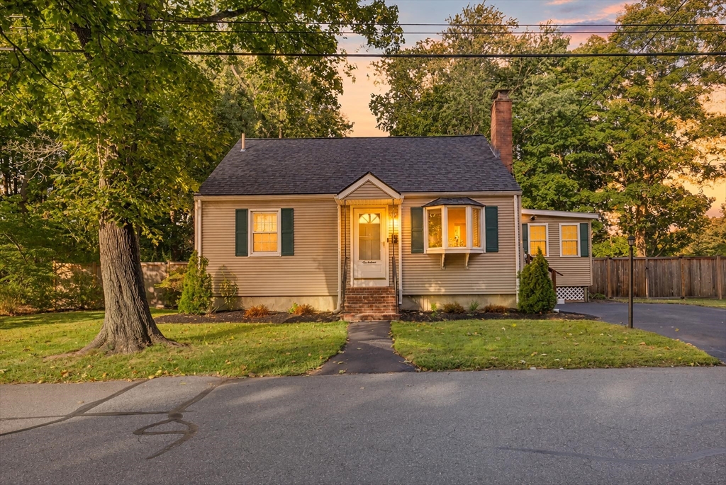 תמונה של הנכס: 17 Cogswell Ave, Beverly