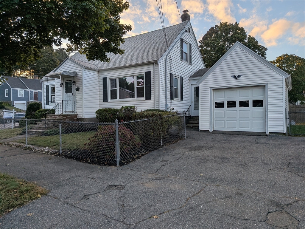 תמונה של הנכס: 4 Edgemere Rd, Lynn