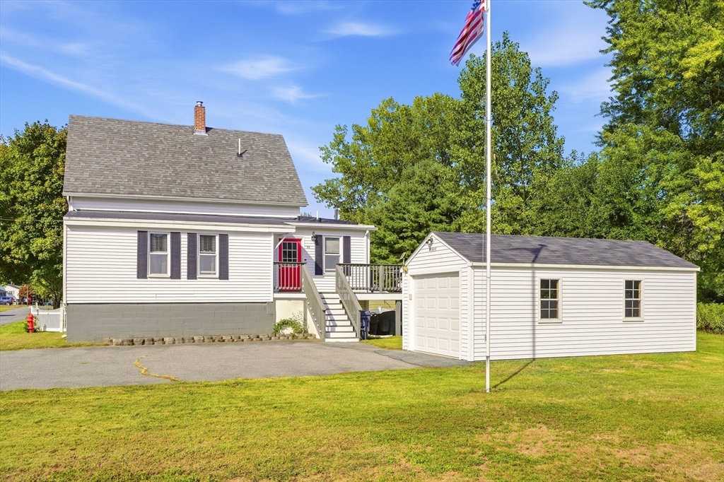 תמונה של הנכס: 11 Russell St, Methuen