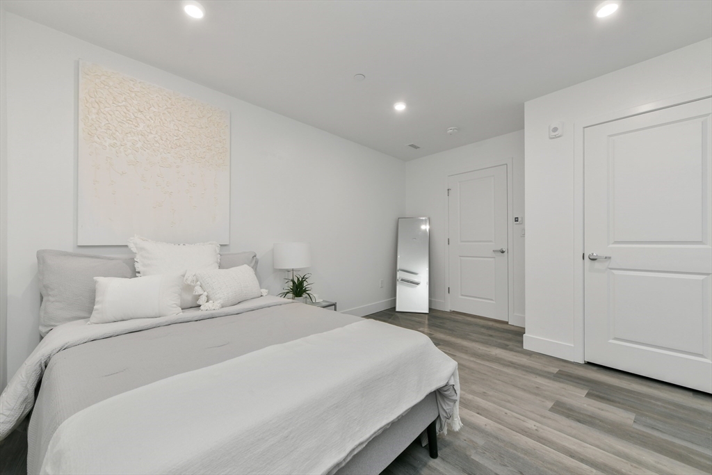 房源照片:585 Essex St #710, Lynn