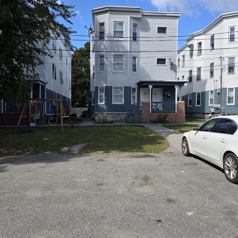 תמונה של הנכס: 296 Howard Street #1, Lawrence