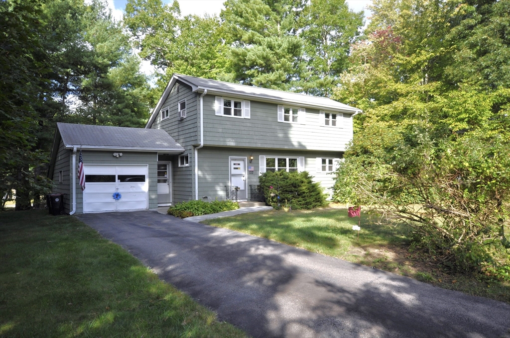 房源照片：122 Sunset Dr, Brockton