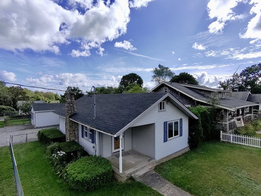 房源照片：285 Huttleston Ave, Fairhaven