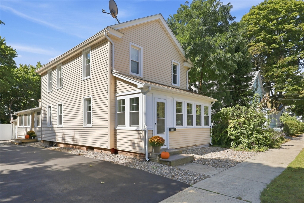 תמונה של הנכס: 10 Canal St, South Hadley