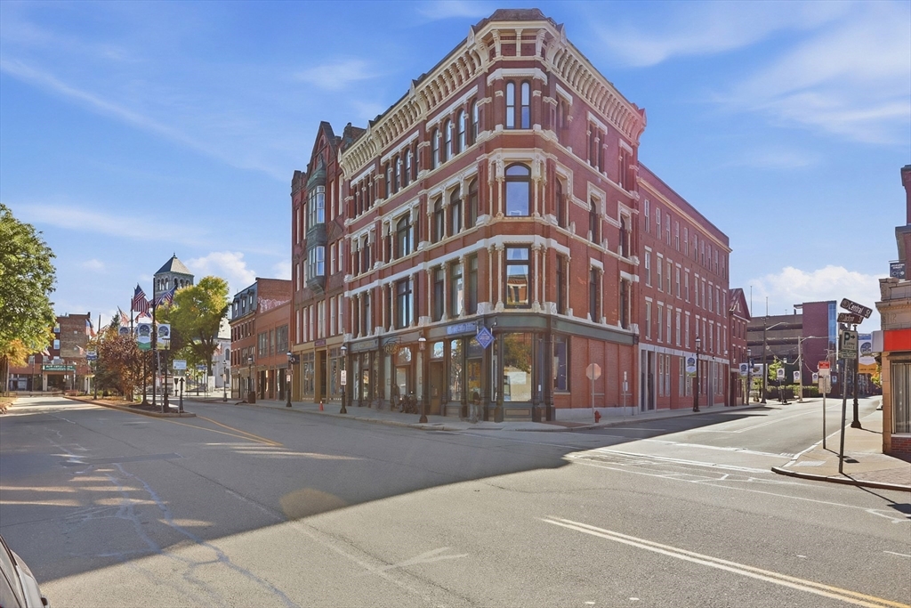 תמונה של הנכס: 219 Central Street #2B, Lowell