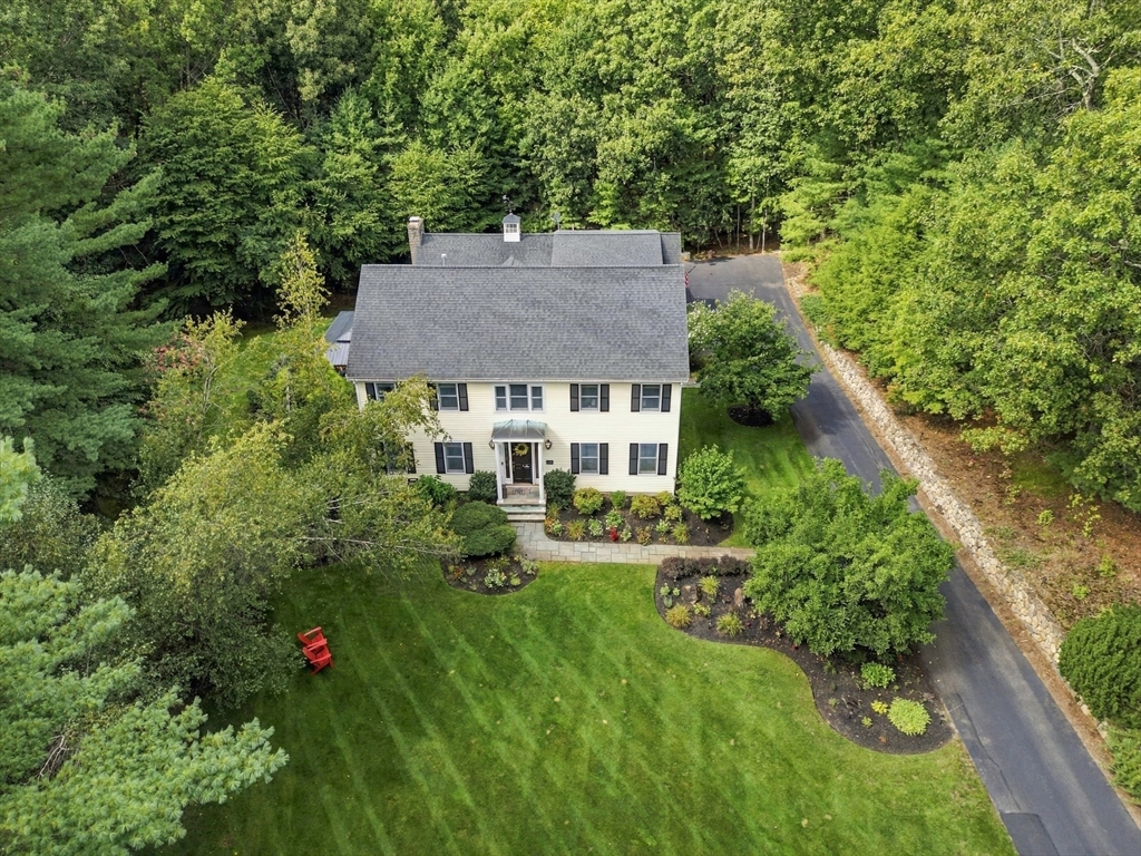תמונה של הנכס: 17 Rock Brook Way, Boxford
