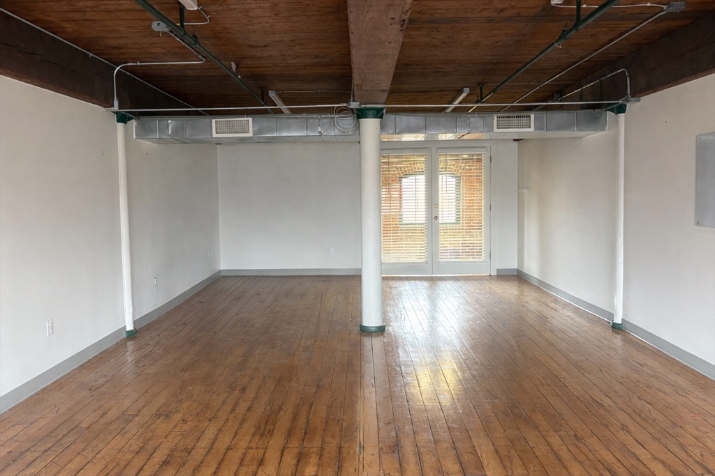 תמונה של הנכס: 60 Island Street #404, Lawrence