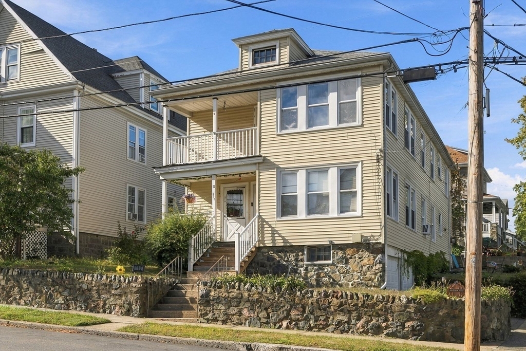 תמונה של הנכס: 112 Bellevue Rd, Lynn