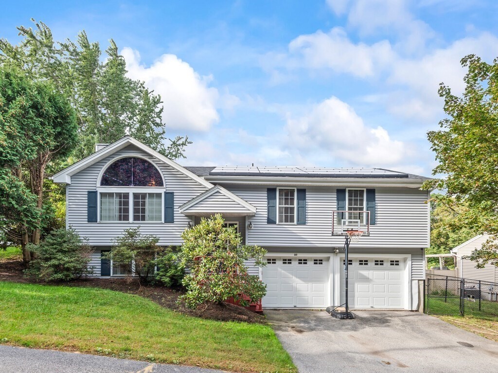 תמונה של הנכס: 37 Moreland Green Dr, Worcester