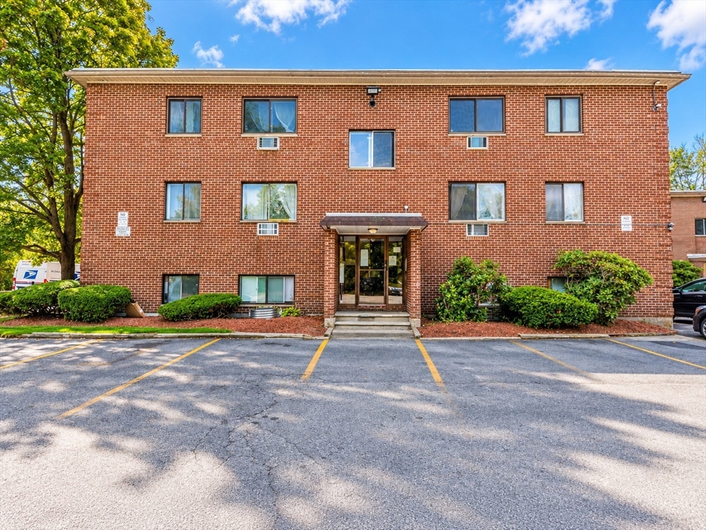 房源照片：12 Kendall Ave #17, Framingham