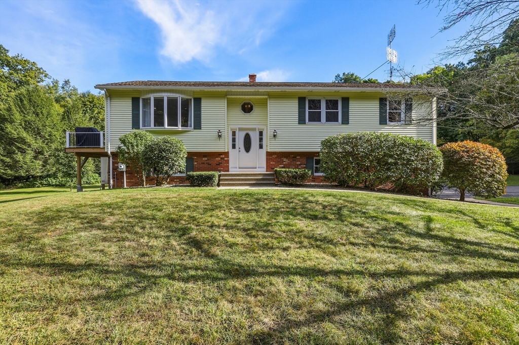 房源照片：10 Nowak Avenue, Ludlow