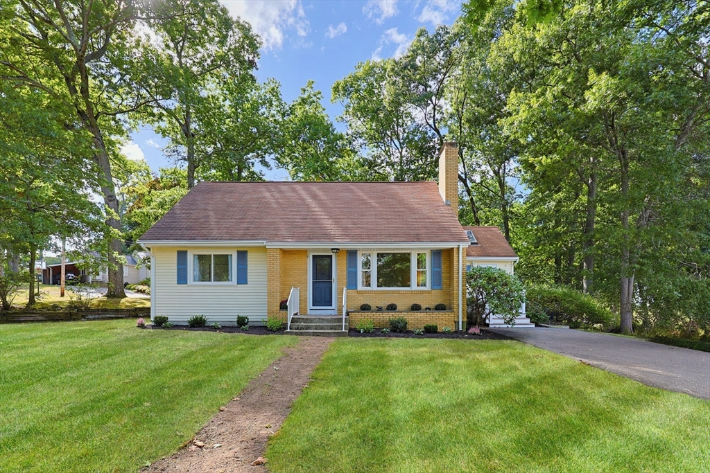 房源照片:21 Burt St, Attleboro