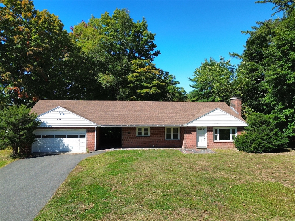 房源照片：602 Bernardston Rd, Greenfield
