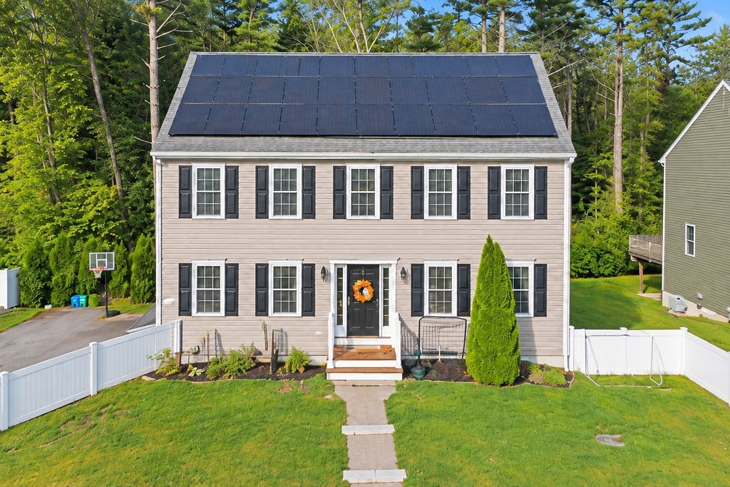 房源照片：1687 Phillips Rd, New Bedford