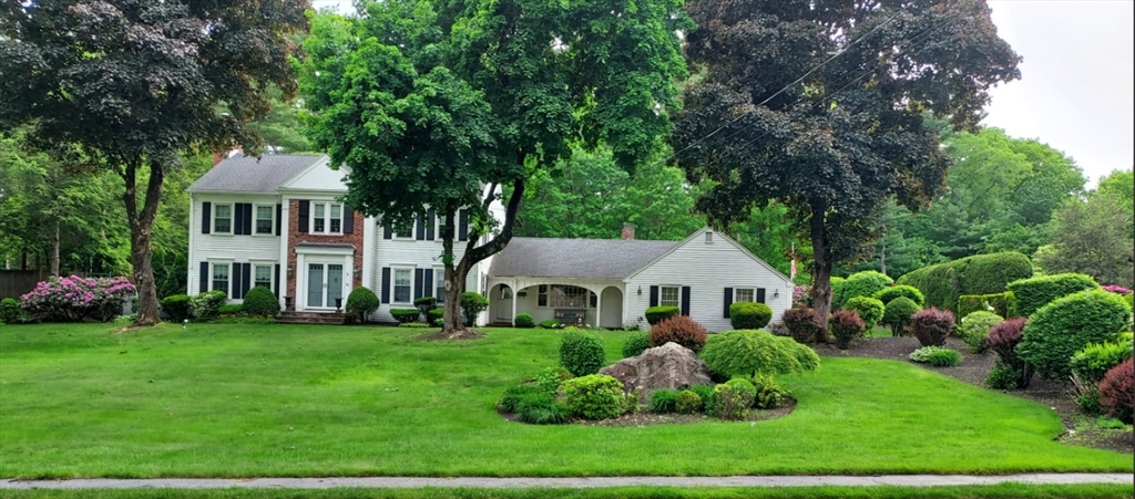 תמונה של הנכס: 14 Huntingdon Rd, Lynnfield