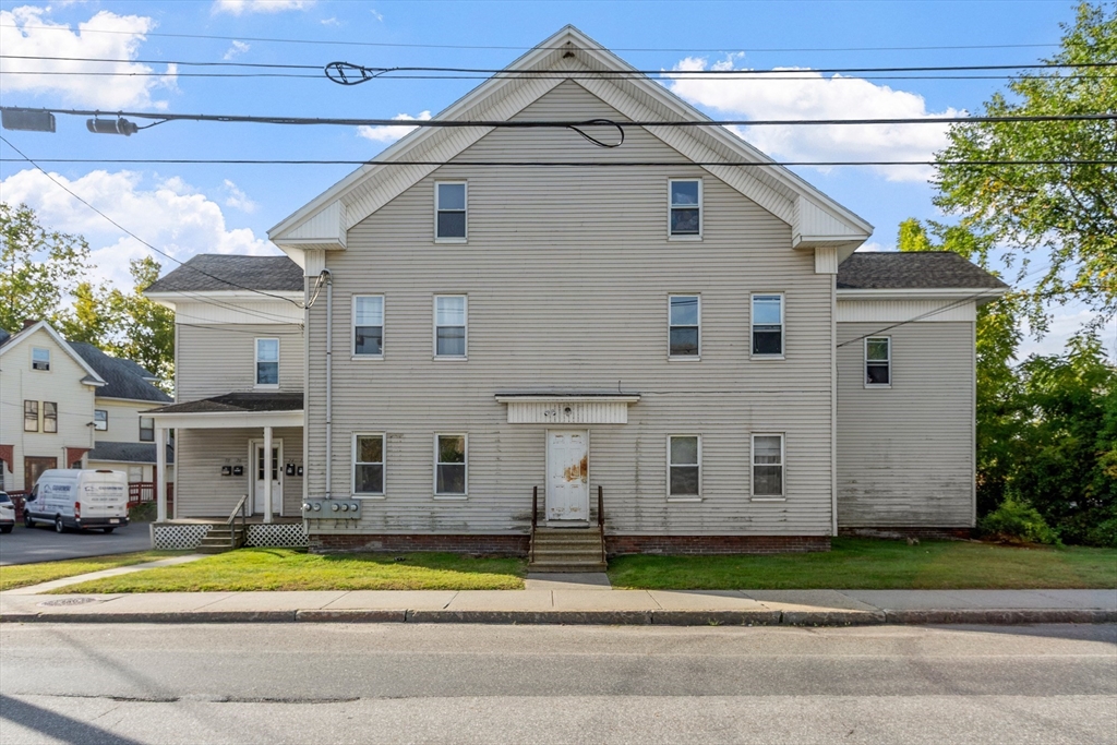 תמונה של הנכס: 72-78 E Main St, Orange