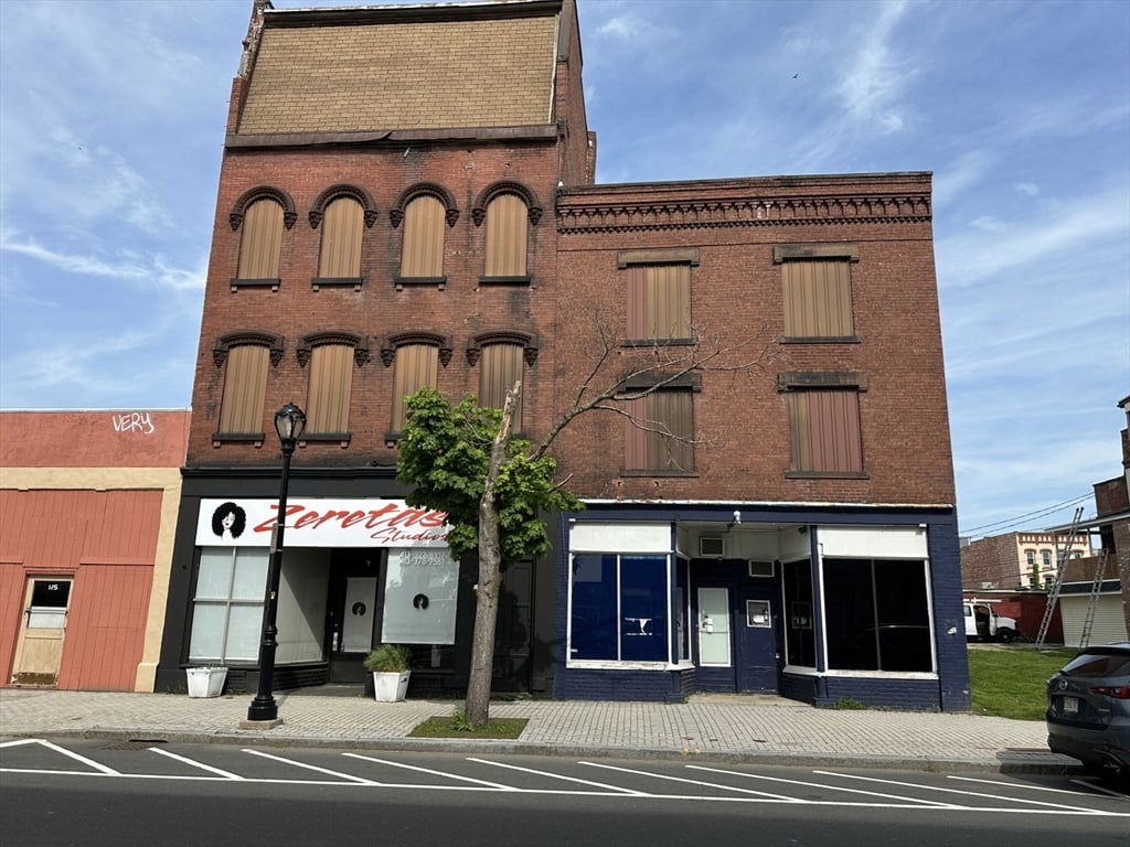 房源照片：117-123 High St, Holyoke