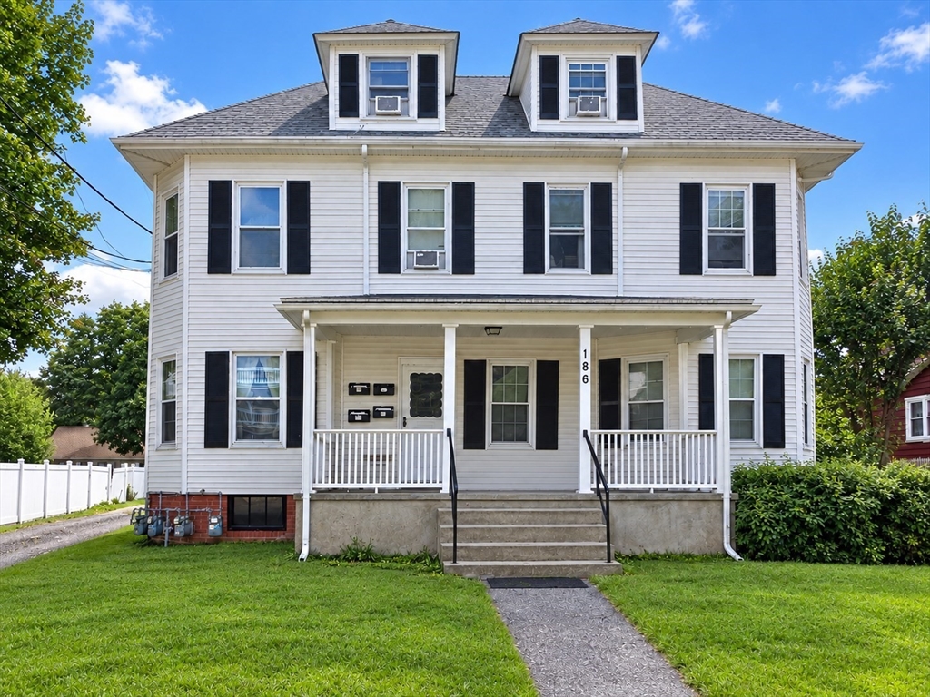 תמונה של הנכס: 186 County St, Attleboro