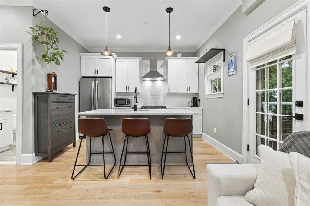 תמונה של הנכס: 138 Trenton St #2, Boston