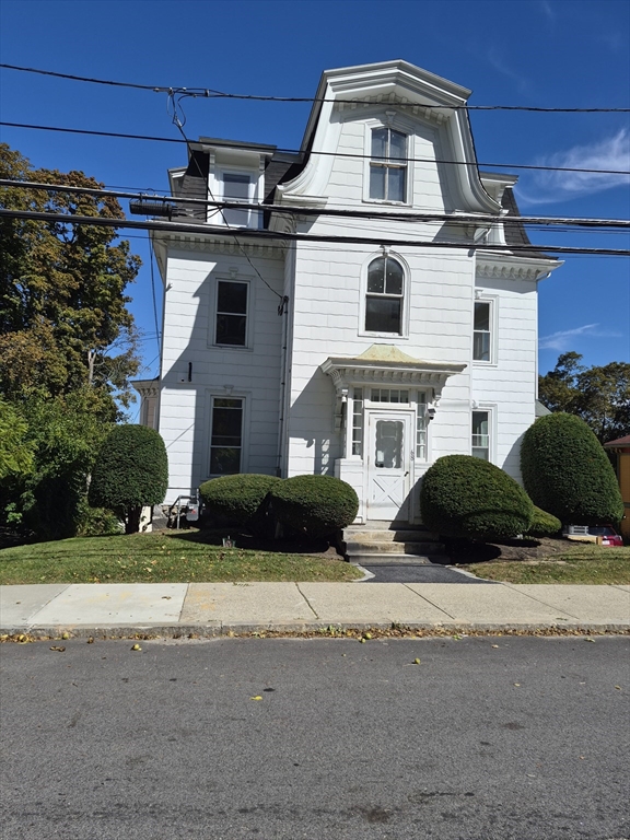 房源照片:68 Newton St #3, Marlborough
