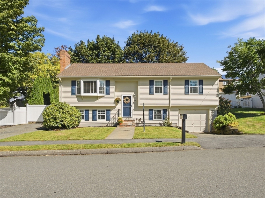 תמונה של הנכס: 136 Maplewood Rd, Lynn