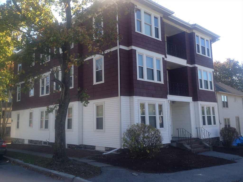 תמונה של הנכס: 154 Lovell Street #3R, Worcester