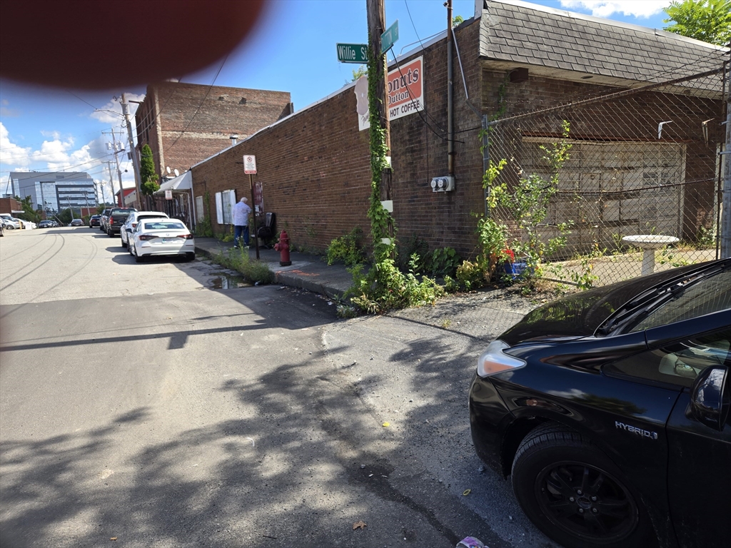 תמונה של הנכס: 774 Dutton St, Lowell