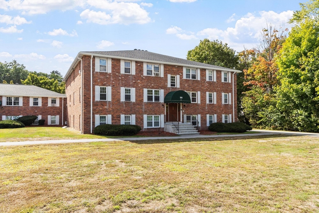 תמונה של הנכס: 180 Tyngsboro Road #9C, Chelmsford