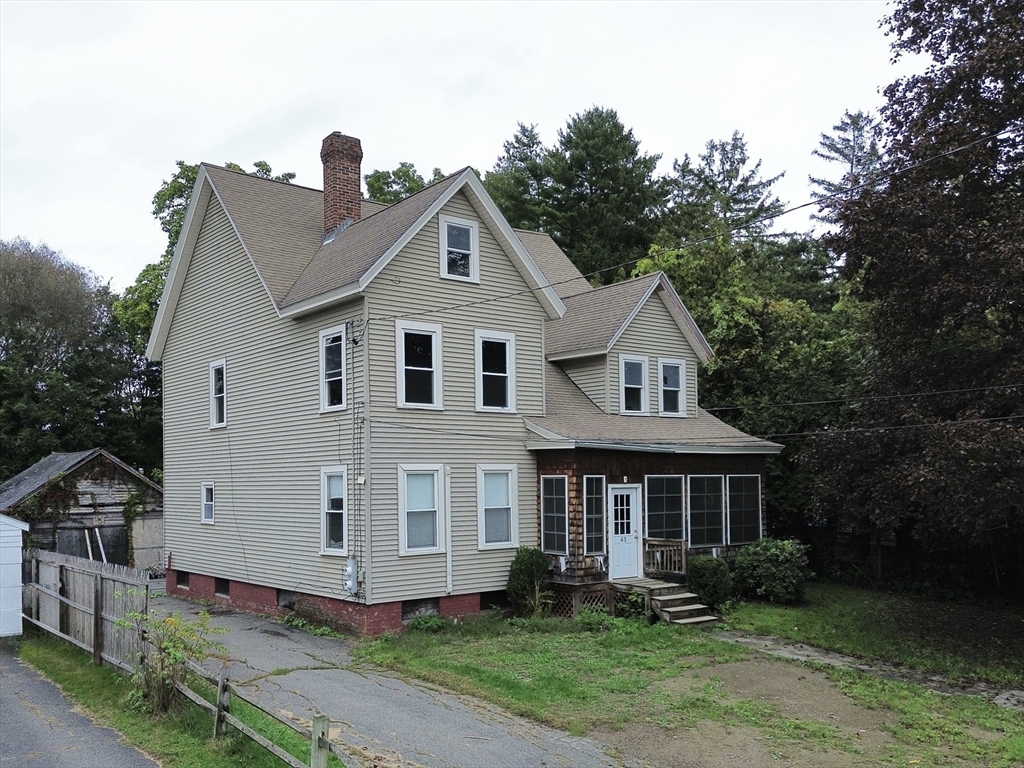 תמונה של הנכס: 43 Lincoln St, Greenfield