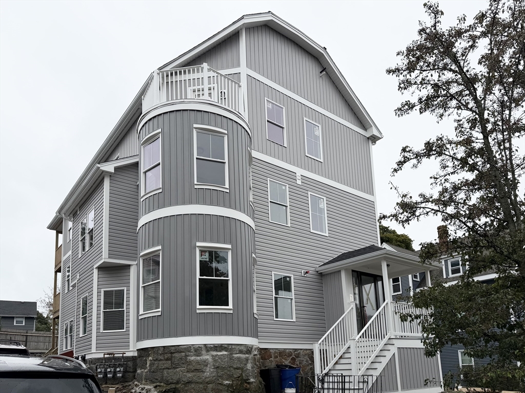 תמונה של הנכס: 32 Broadway #3, Beverly