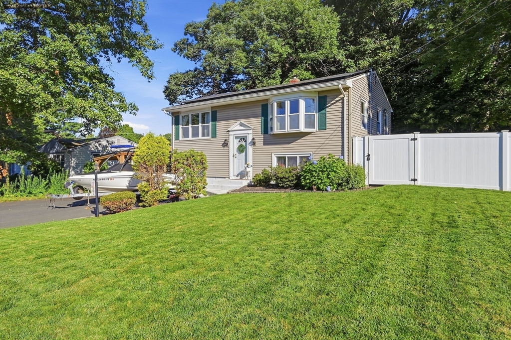 房源照片：21 Circuit Ave, Ludlow