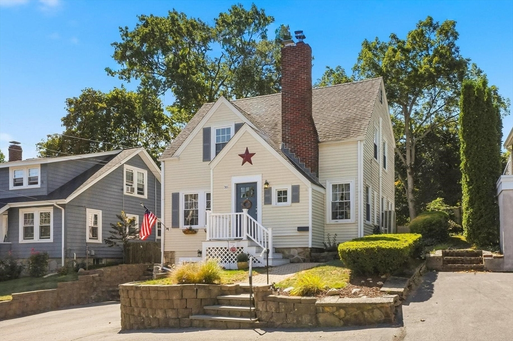 תמונה של הנכס: 30 HILLDALE RD, Weymouth