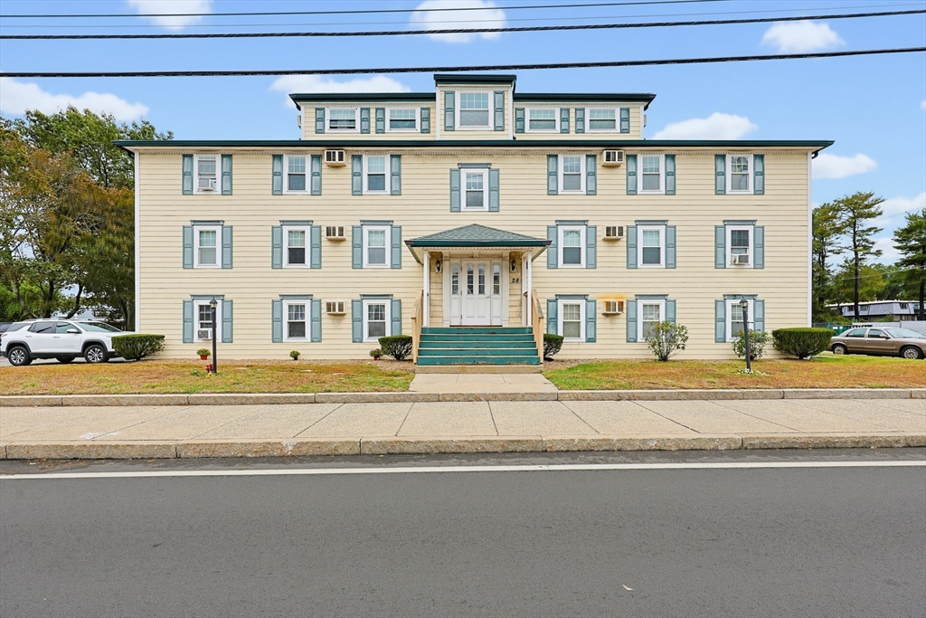 תמונה של הנכס: 28 Main Street #5, North Reading