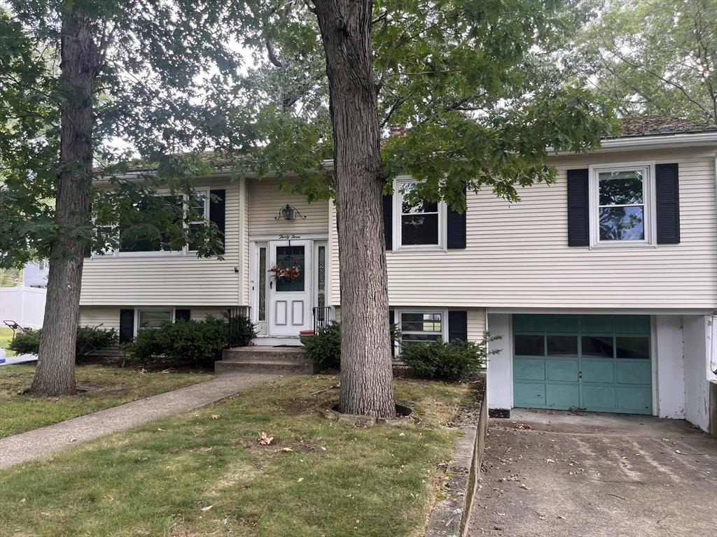 תמונה של הנכס: 33 Rand Ave, Attleboro